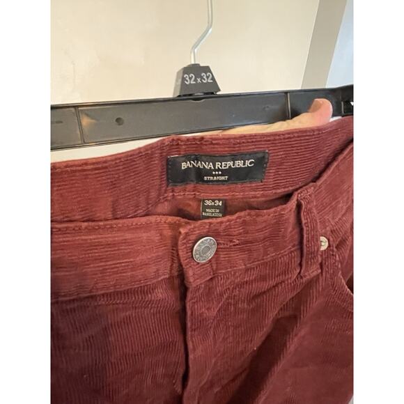Banana Republic Straight Fit Corduroy Burgundy Mens Traveler Pants 36x34 $130‎ - Picture 6 of 6